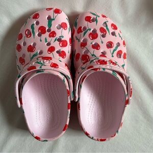 CROCS Kids Fresh Fruit Clogs - Pink Milk (Child 13)